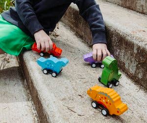 Pull Back Mini Dino Racers